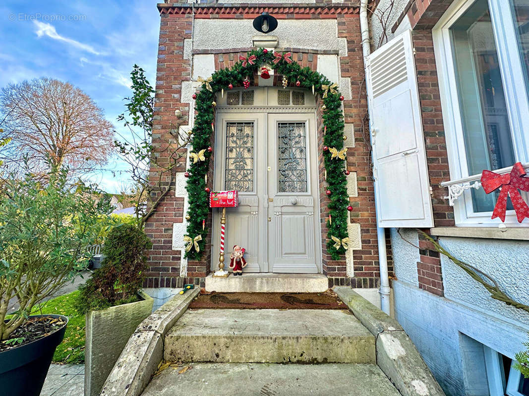 Maison à NEMOURS