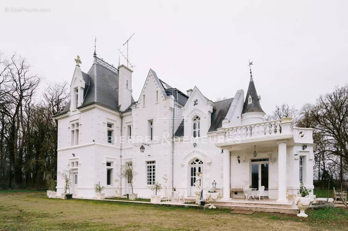 Maison à VALENCAY