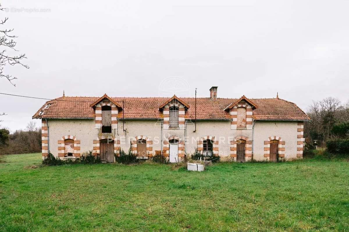 Maison à VALENCAY