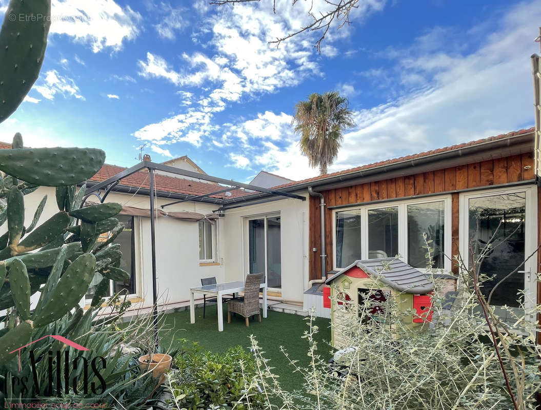 Maison à NARBONNE