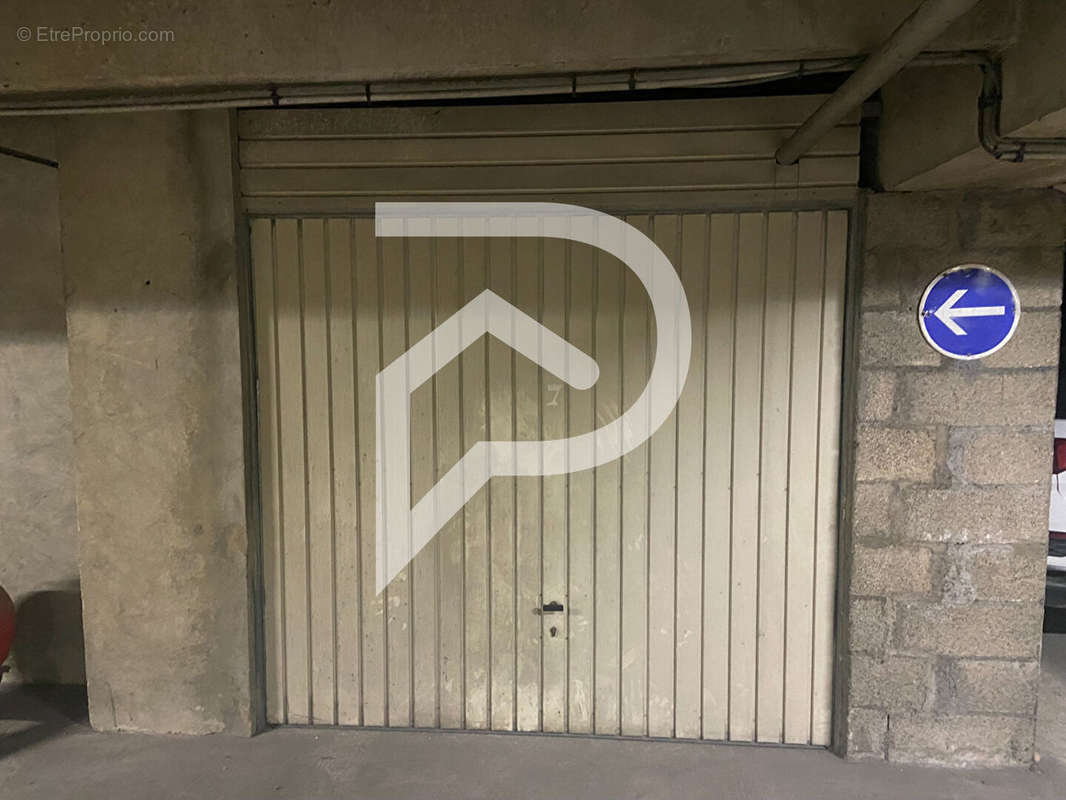 Parking à CHARTRES