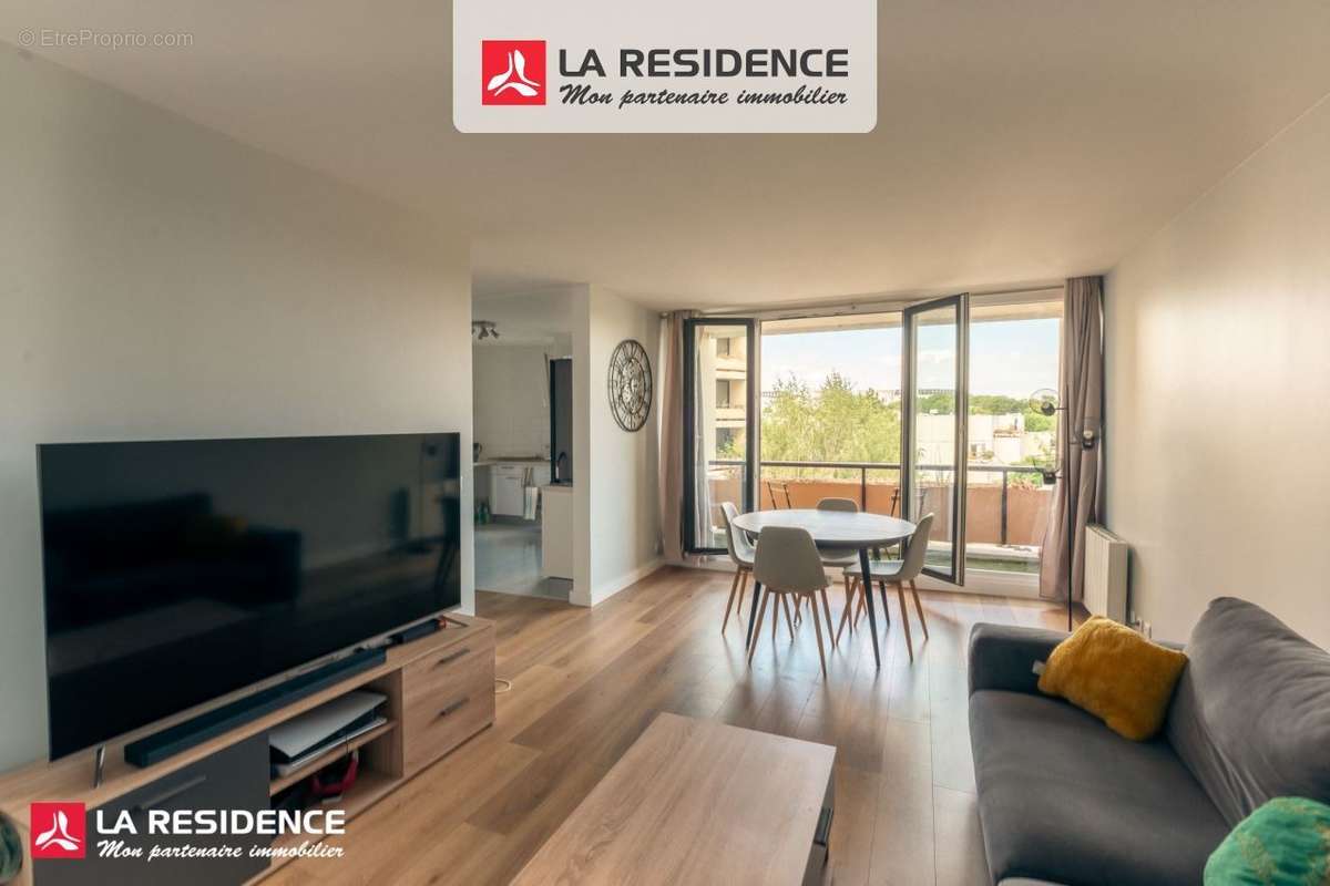 Appartement à MONTIGNY-LE-BRETONNEUX