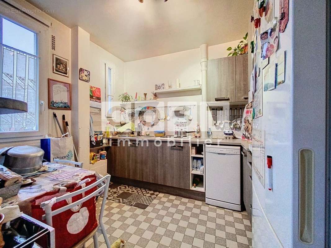 Appartement à GENNEVILLIERS