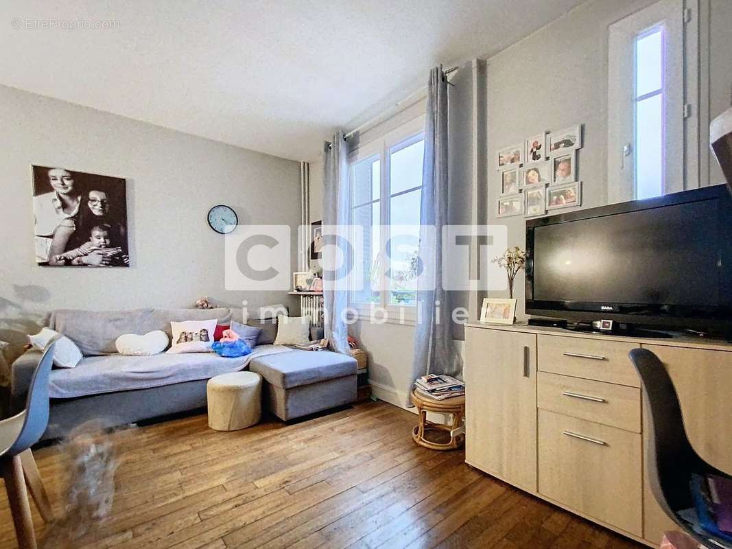 Appartement à GENNEVILLIERS