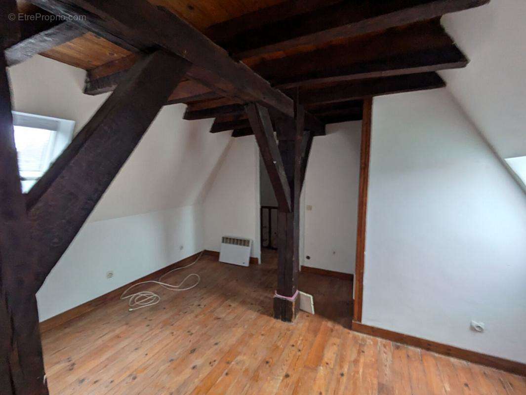 Appartement à LA CHARITE-SUR-LOIRE