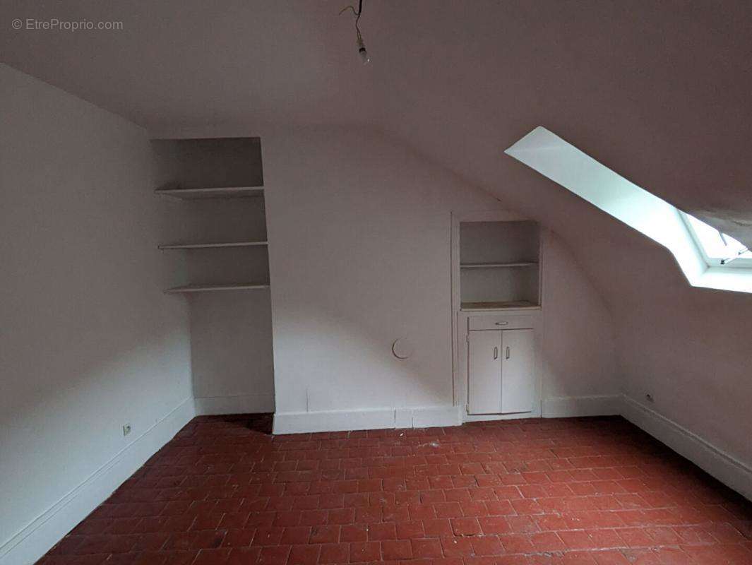 Appartement à LA CHARITE-SUR-LOIRE