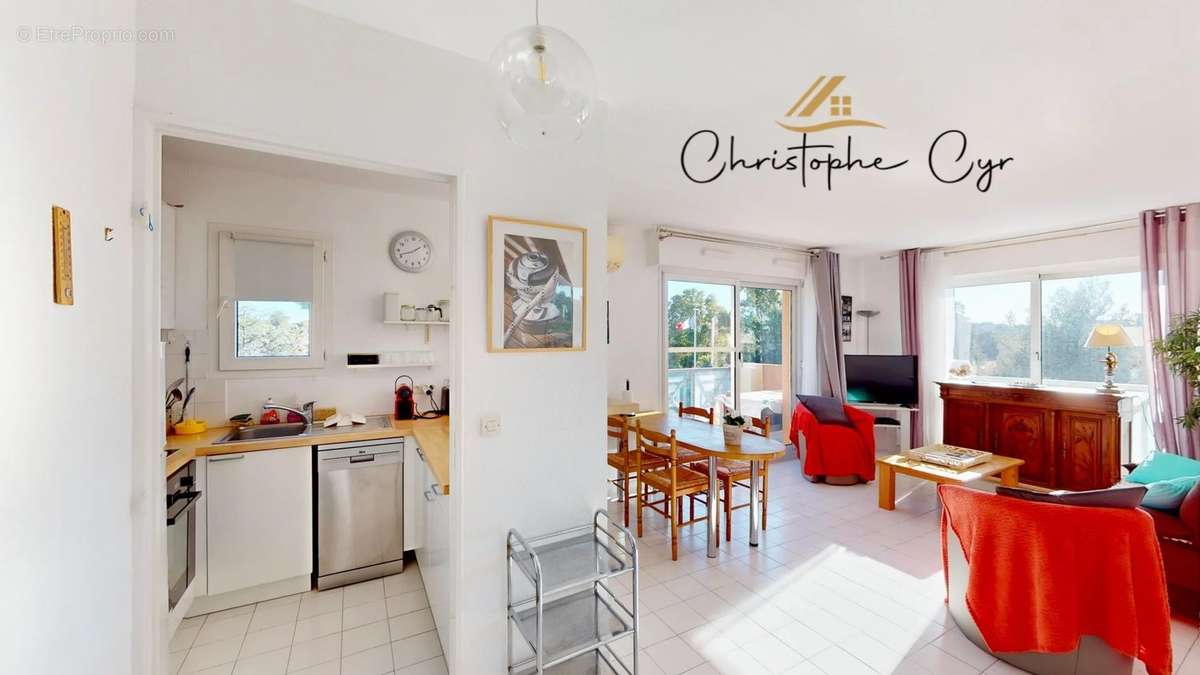 Appartement à SAINT-RAPHAEL