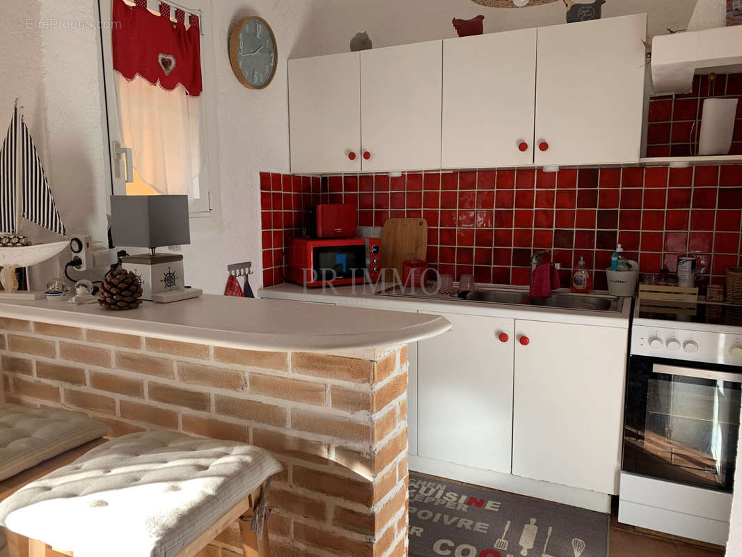 Appartement à ROQUEBRUNE-SUR-ARGENS