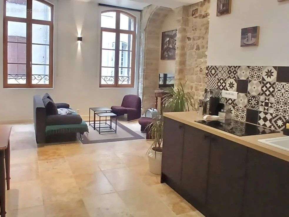 Appartement à GIGNAC