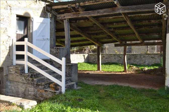 Maison à SEVERAC-LE-CHATEAU