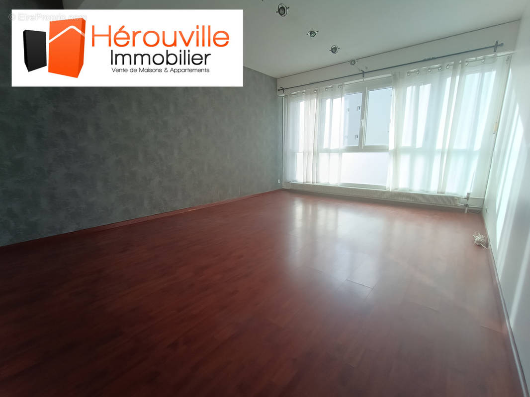 Appartement à HEROUVILLE-SAINT-CLAIR