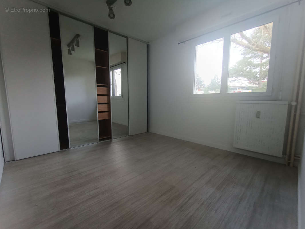 Appartement à HEROUVILLE-SAINT-CLAIR