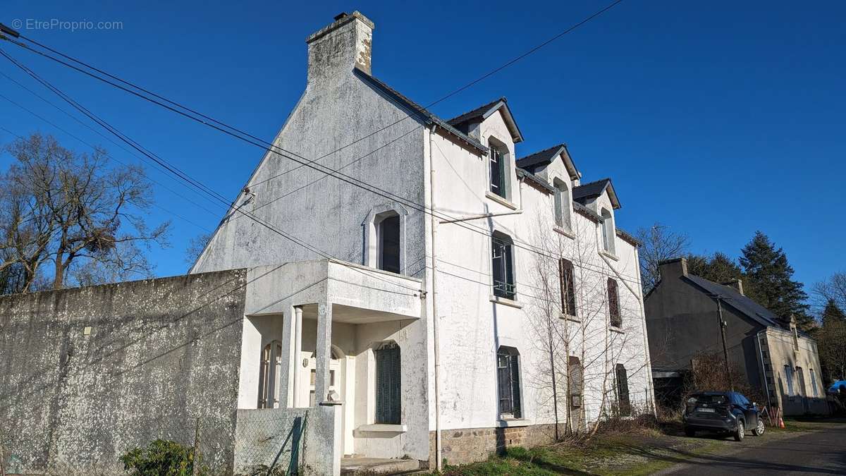 Maison à CAMORS