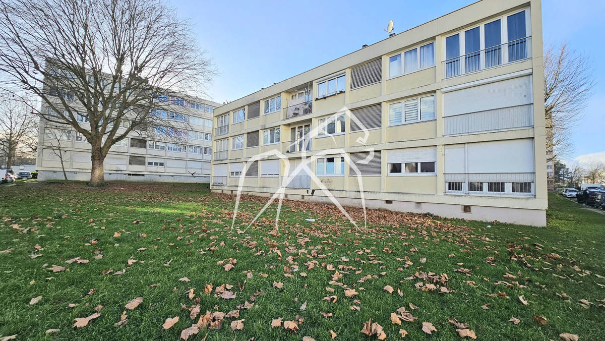 Appartement à SAINT-ETIENNE-DU-ROUVRAY