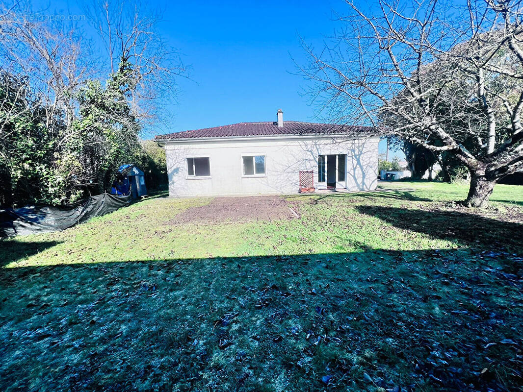 Maison à ARTIGUES-PRES-BORDEAUX