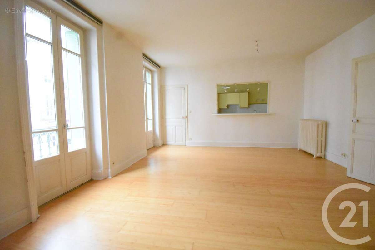 Appartement à VICHY