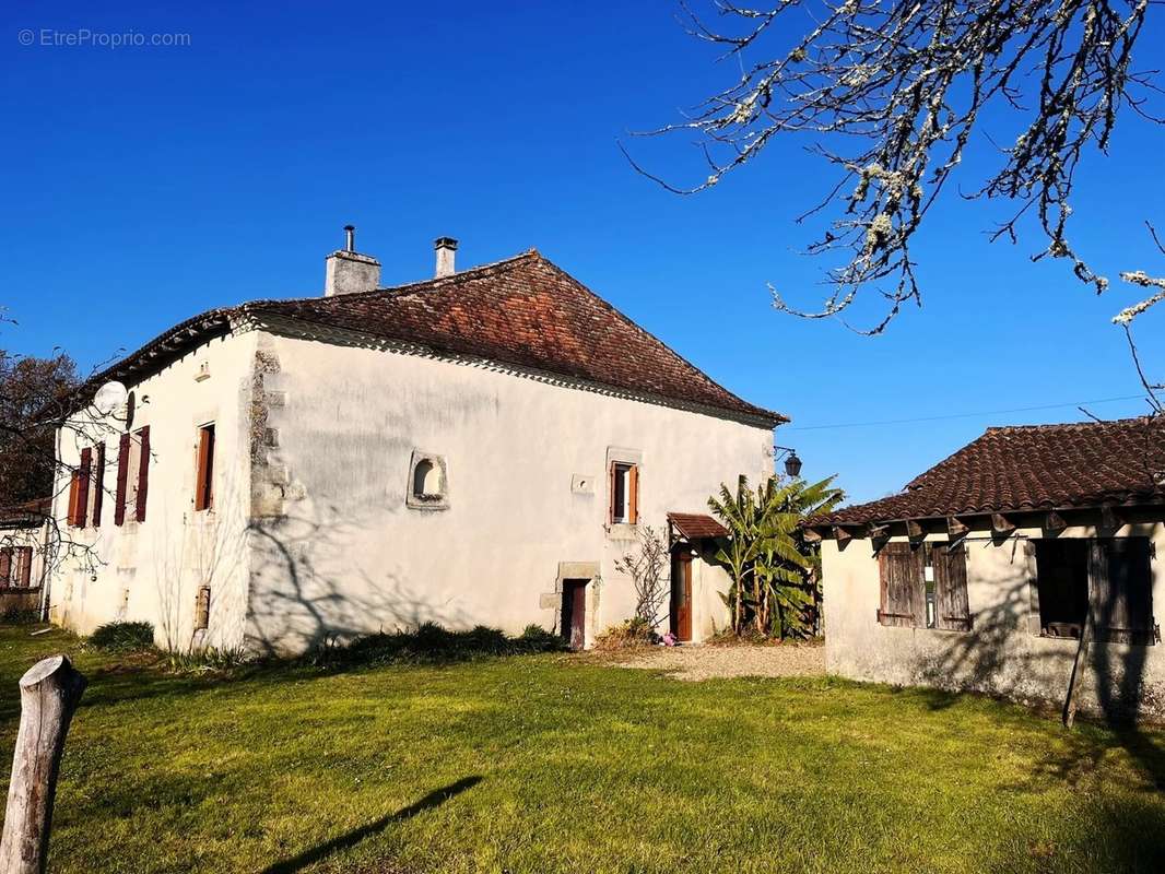 Maison à RIBERAC