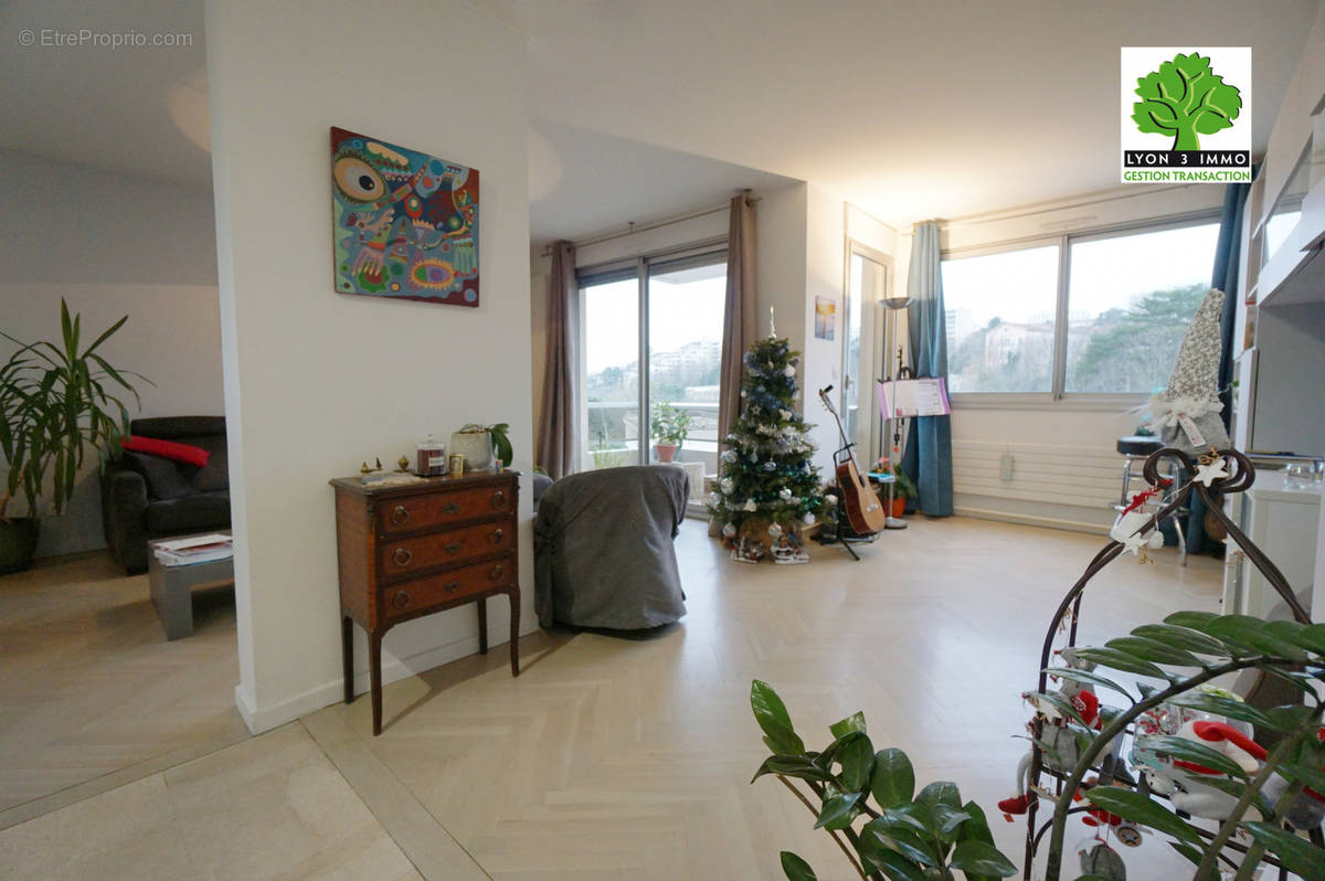 Appartement à LYON-5E