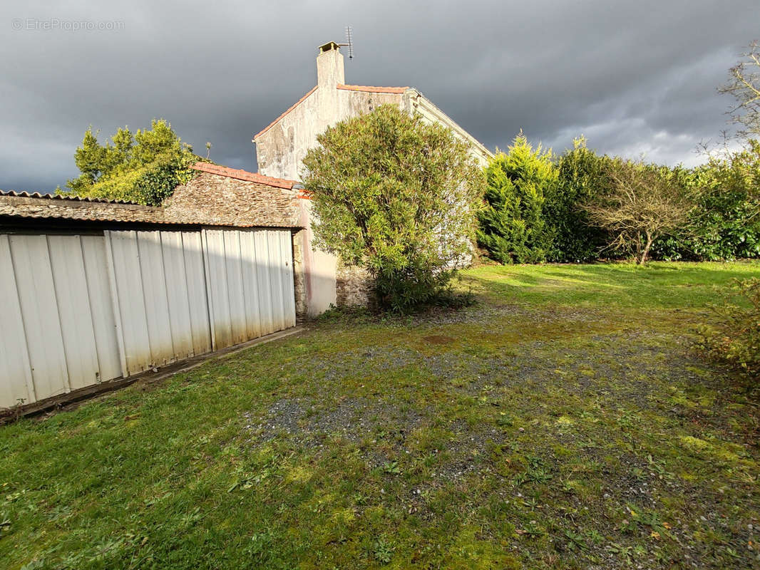 Maison à LE FUILET