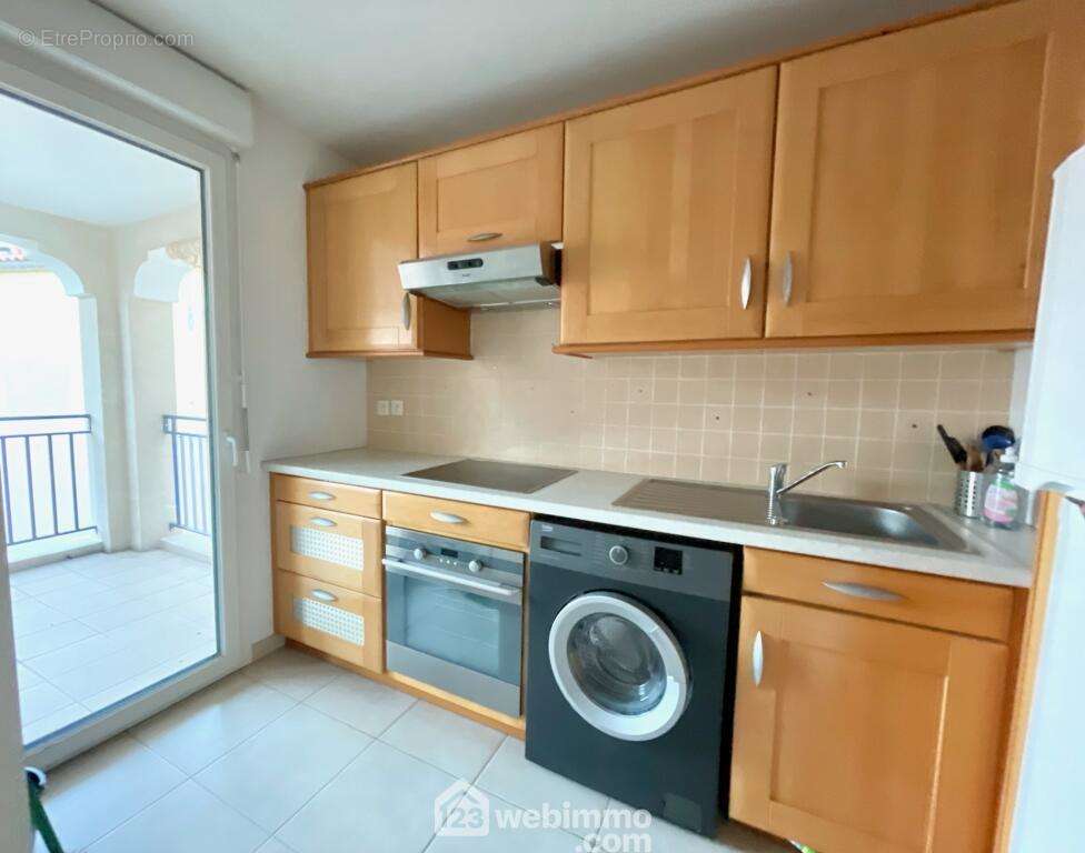 Cuisine entièrement équipée - Appartement à SAINTE-MAXIME