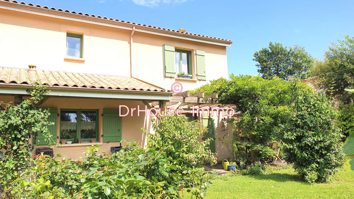 Maison à MARSAC-SUR-L&#039;ISLE