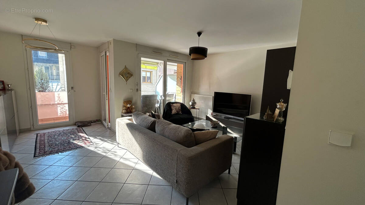 Appartement à AIX-LES-BAINS