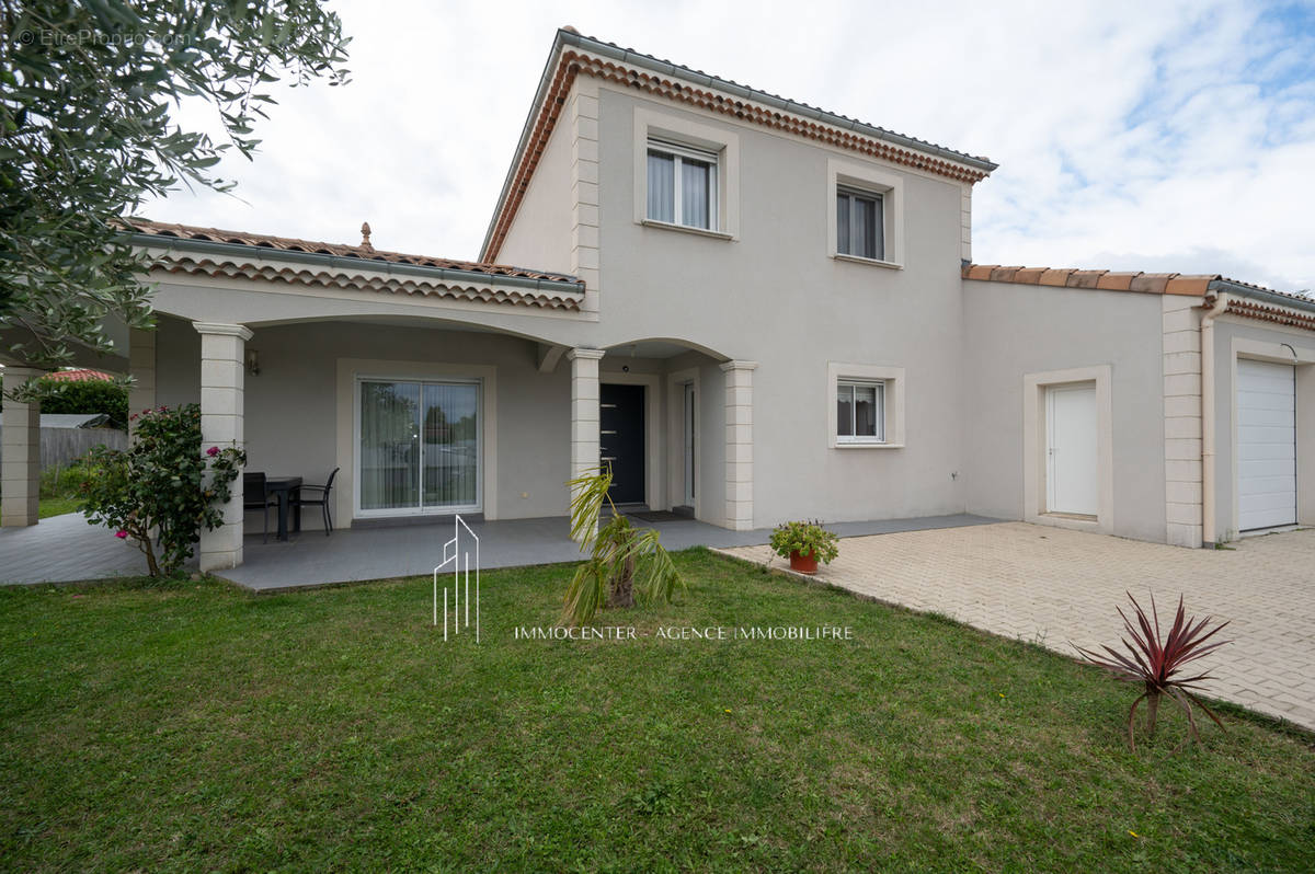 Maison à ROMANS-SUR-ISERE