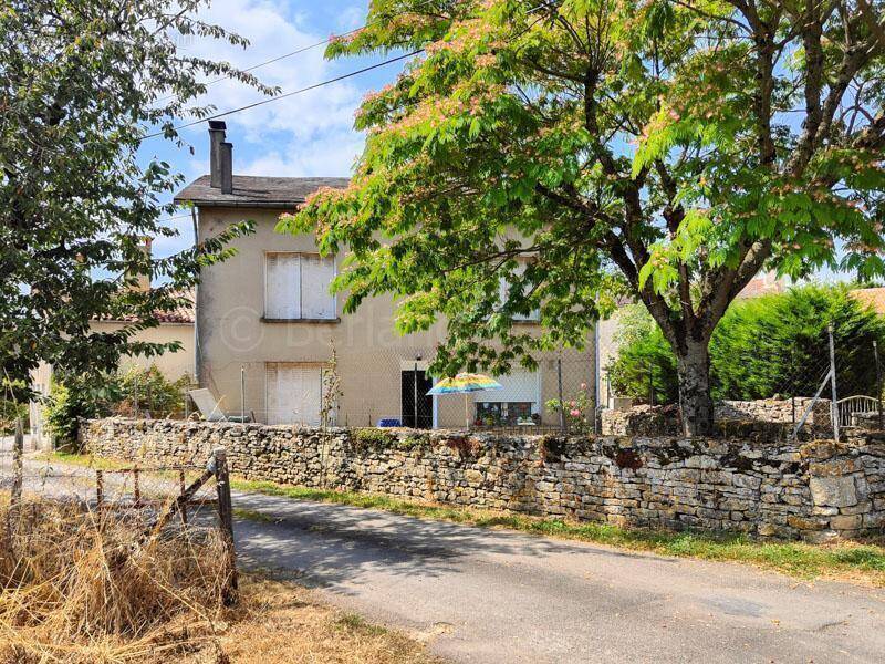 Maison à RUFFEC