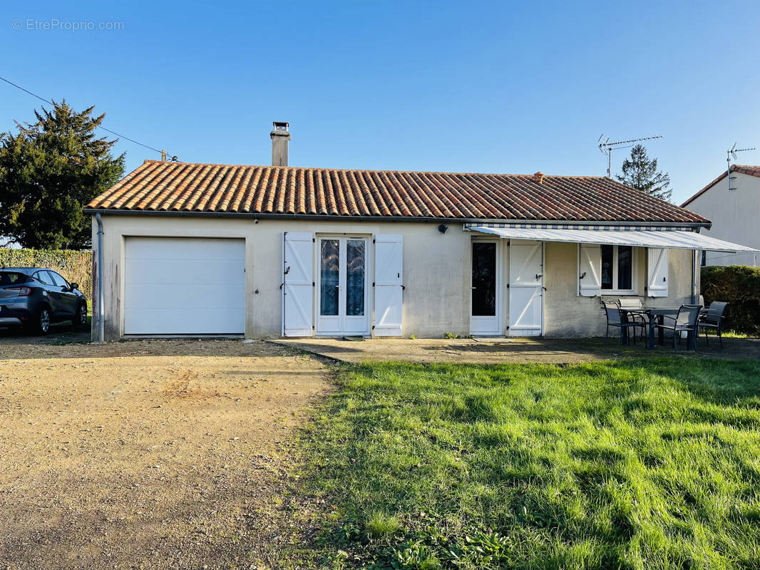 Maison à AVANTON