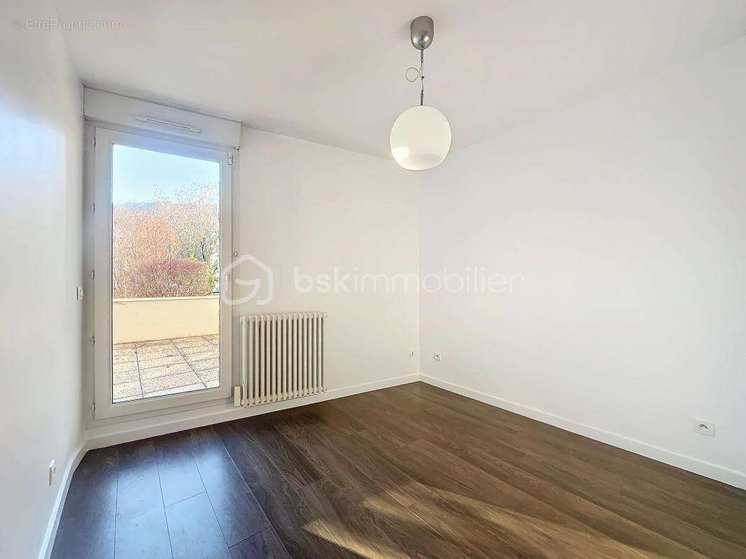 Appartement à ECHIROLLES