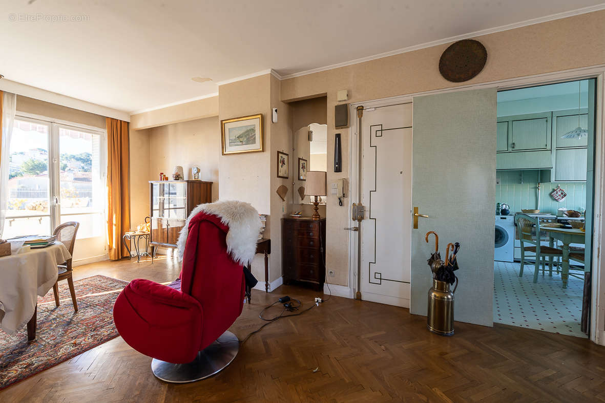 Appartement à MARSEILLE-8E