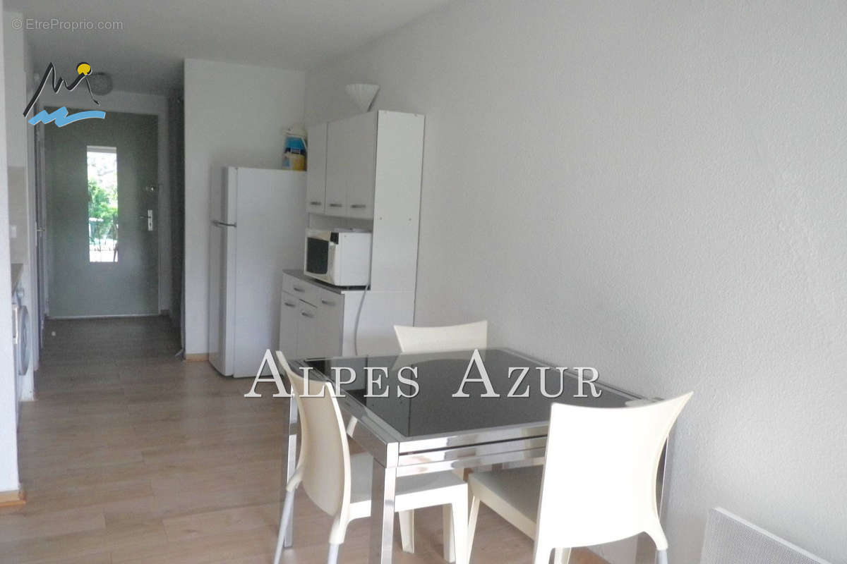 Appartement à VILLENEUVE-LOUBET