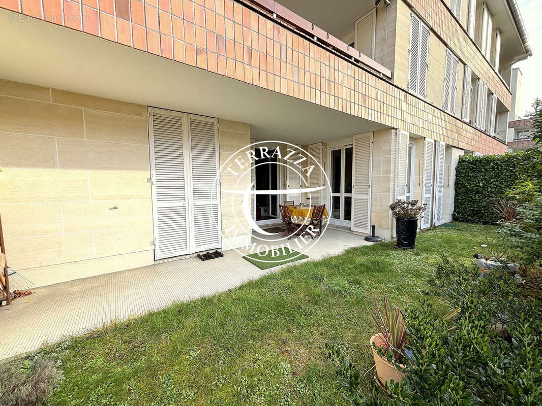 Appartement à LOUVECIENNES