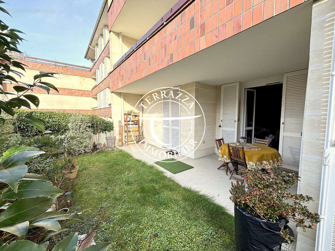 Appartement à LOUVECIENNES