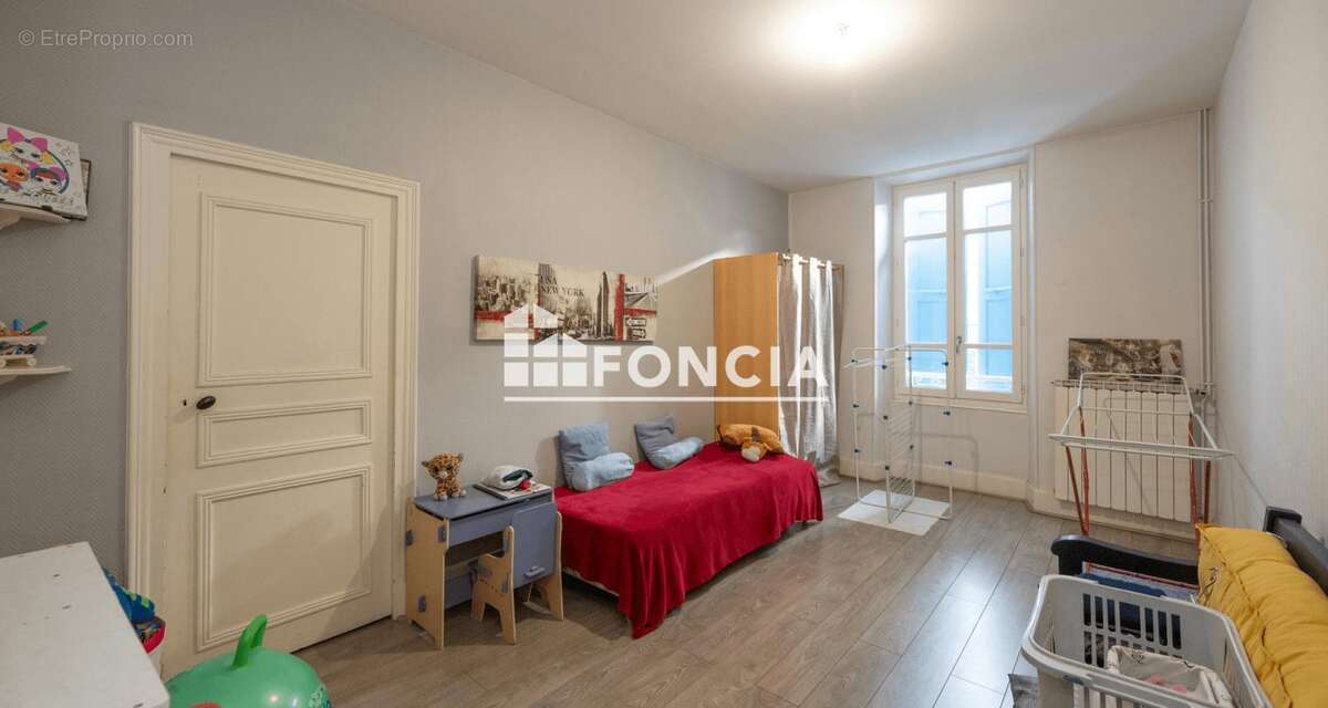 Appartement à CREST