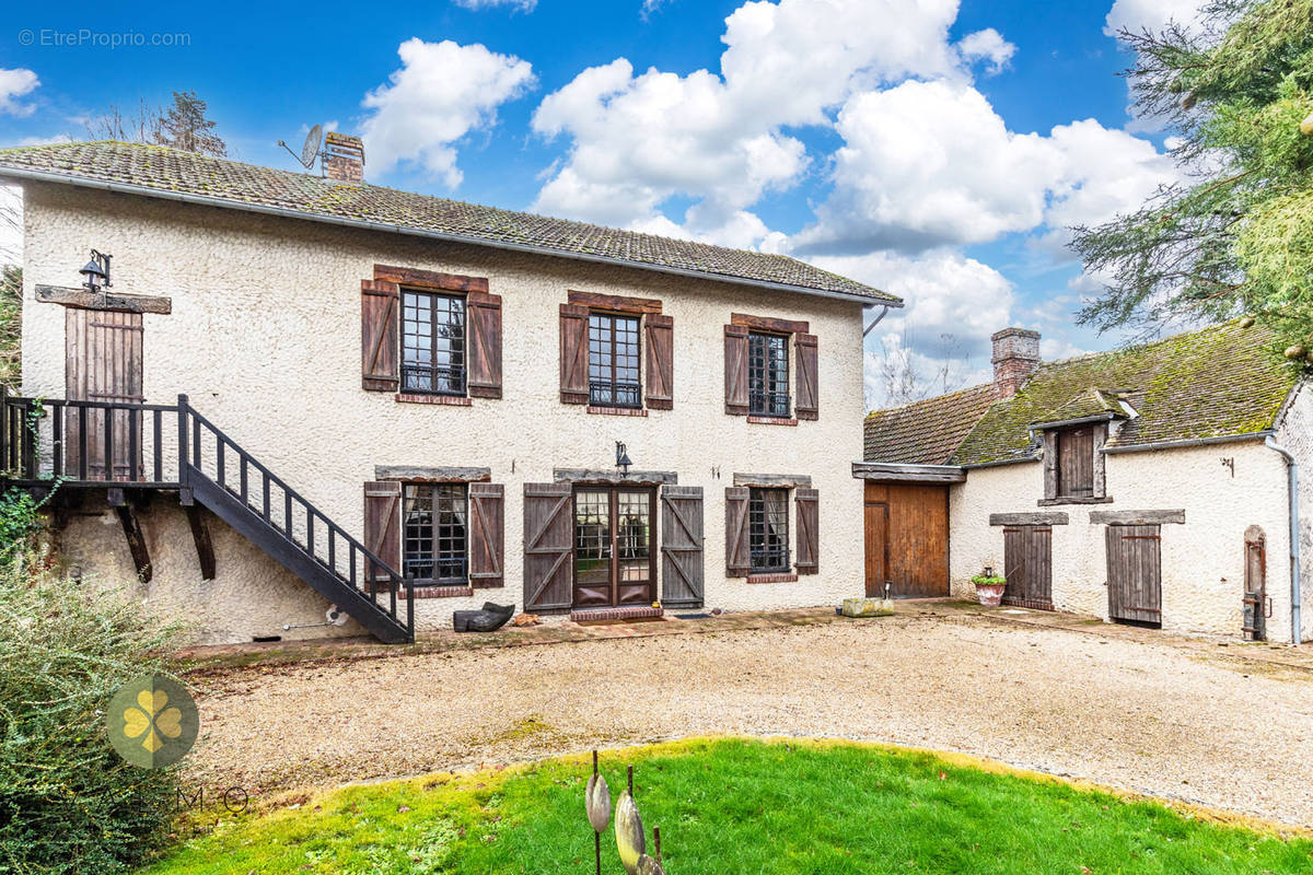 Maison à BAZAINVILLE