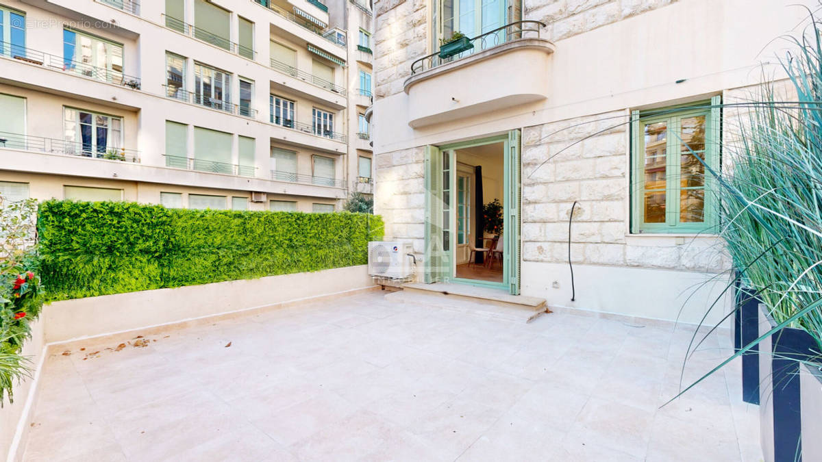 Appartement à NICE