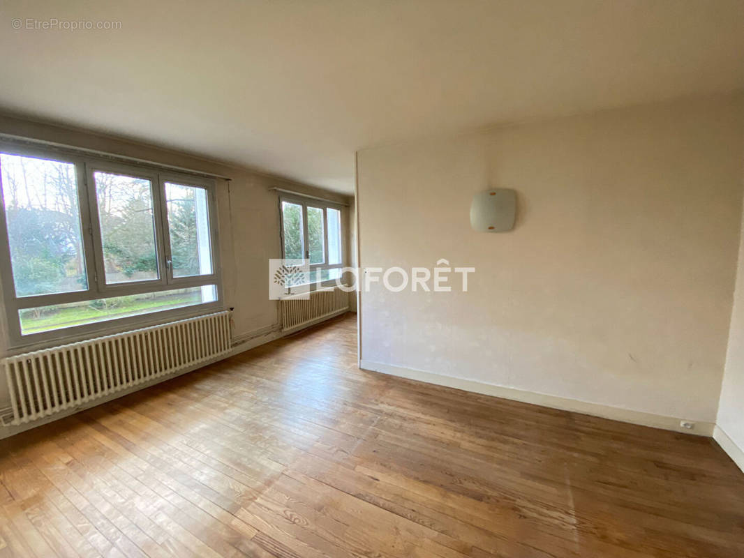 Appartement à RUEIL-MALMAISON