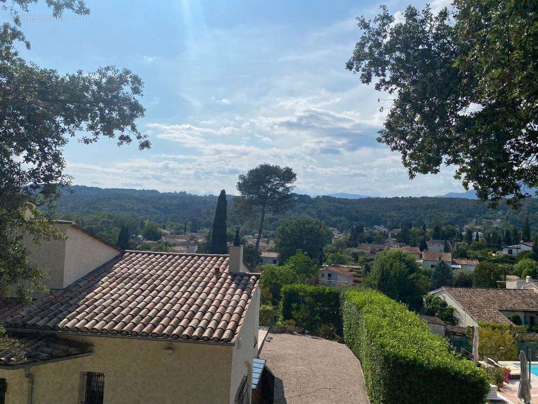 Maison à LA COLLE-SUR-LOUP