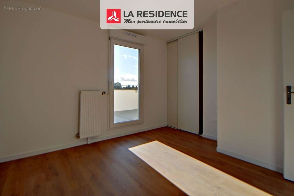 Appartement à VERNEUIL-SUR-SEINE