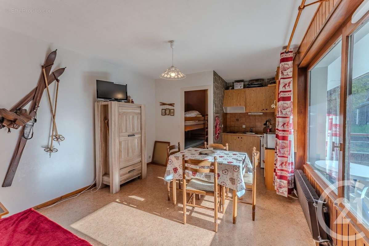 Appartement à THOLLON-LES-MEMISES