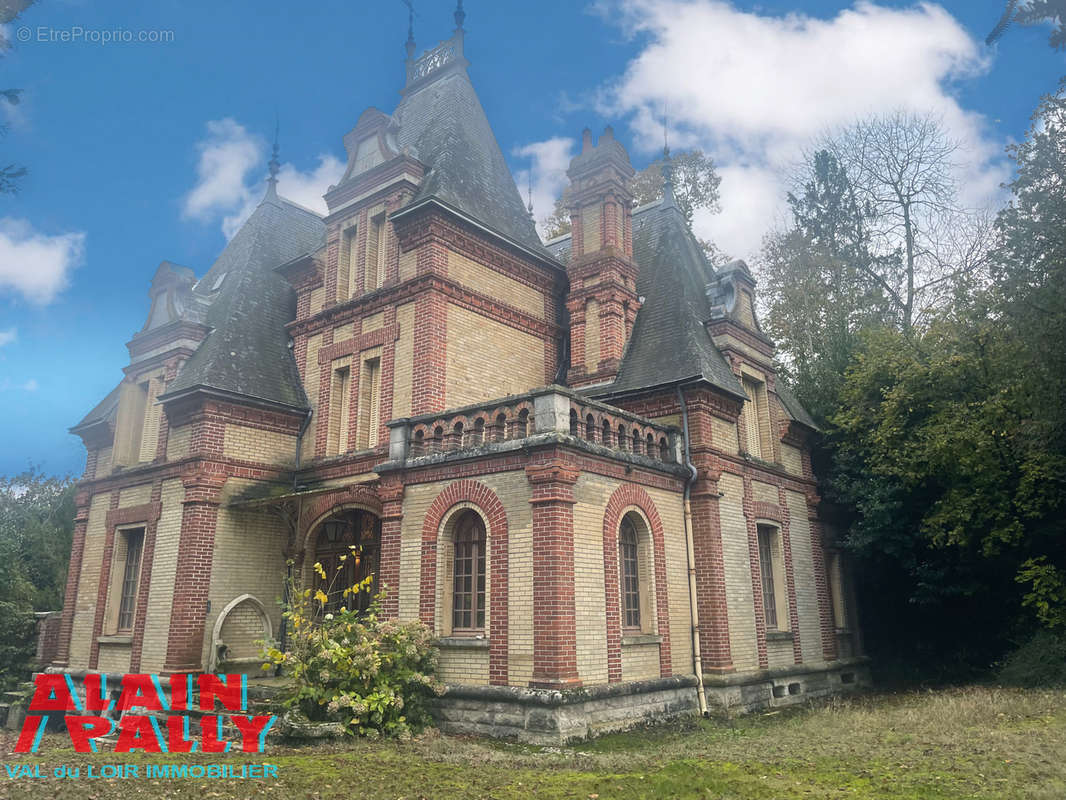 Maison à CLOYES-SUR-LE-LOIR