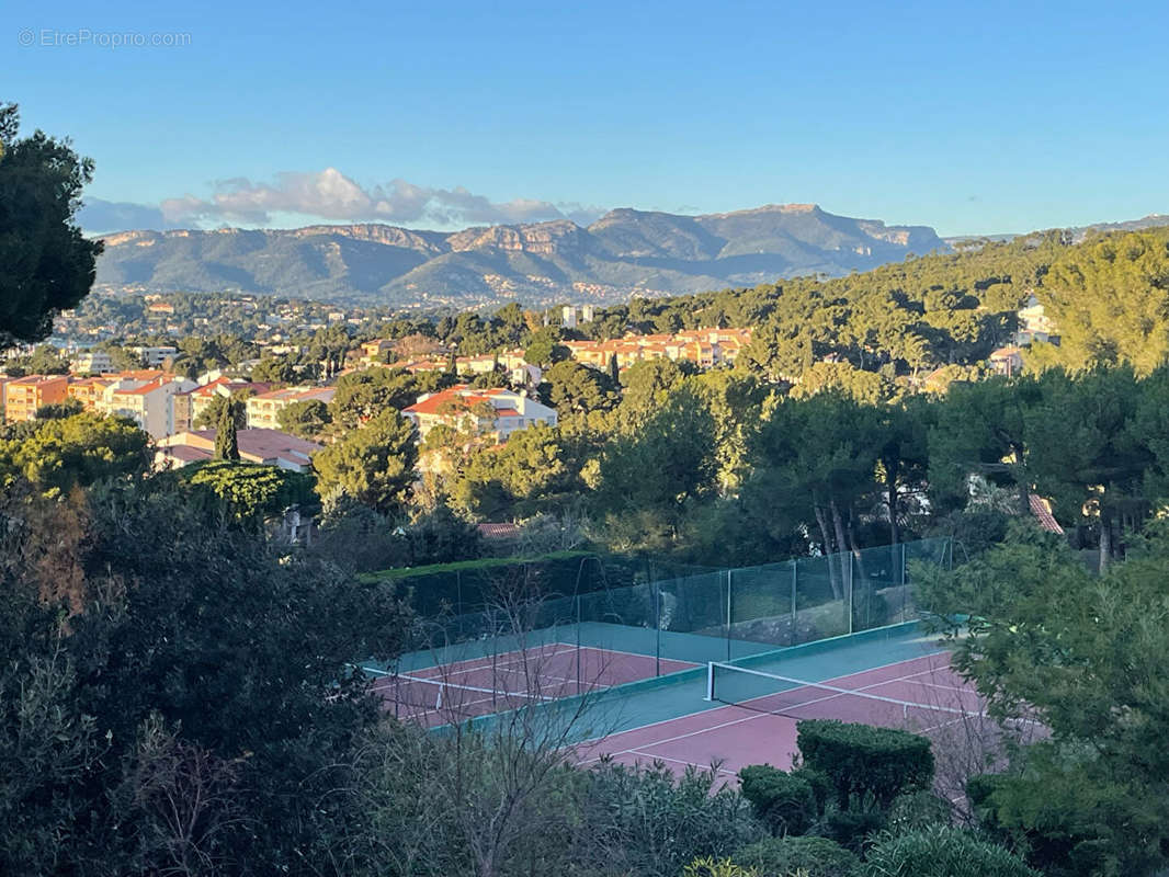 Appartement à SAINT-MANDRIER-SUR-MER