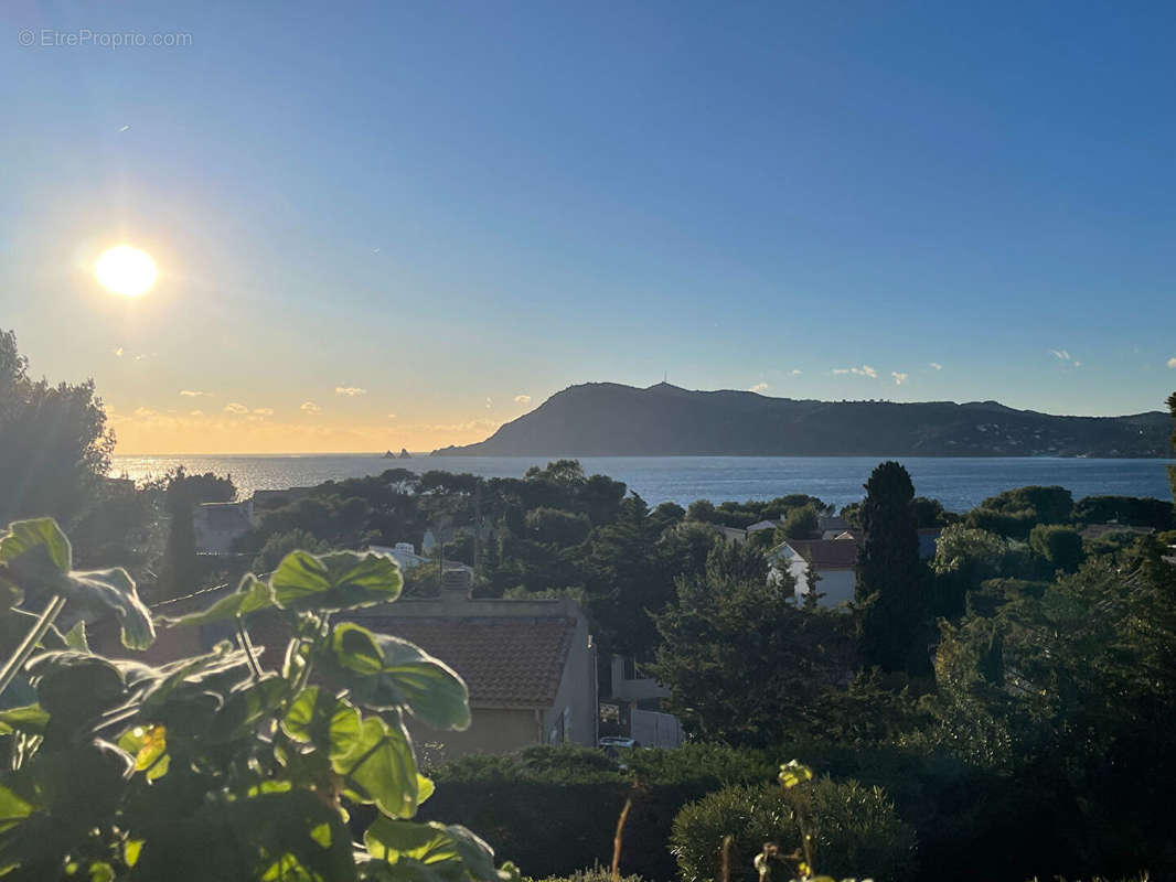 Appartement à SAINT-MANDRIER-SUR-MER