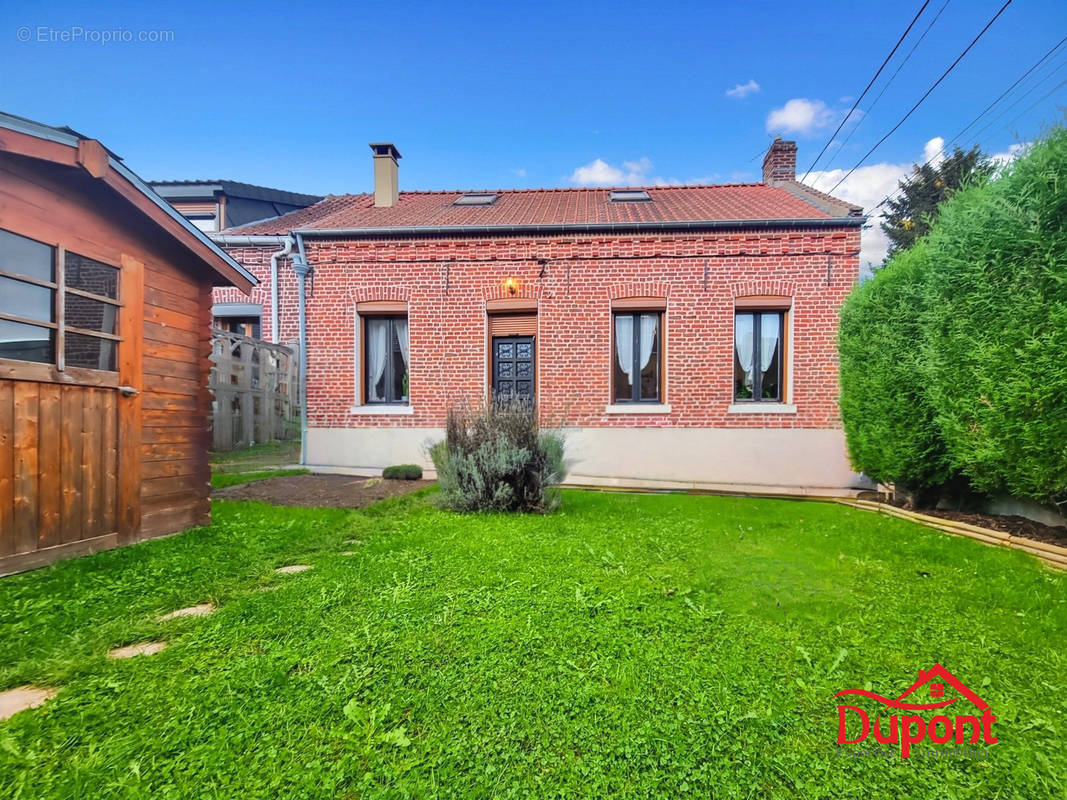 Maison à BEAUVOIS-EN-CAMBRESIS