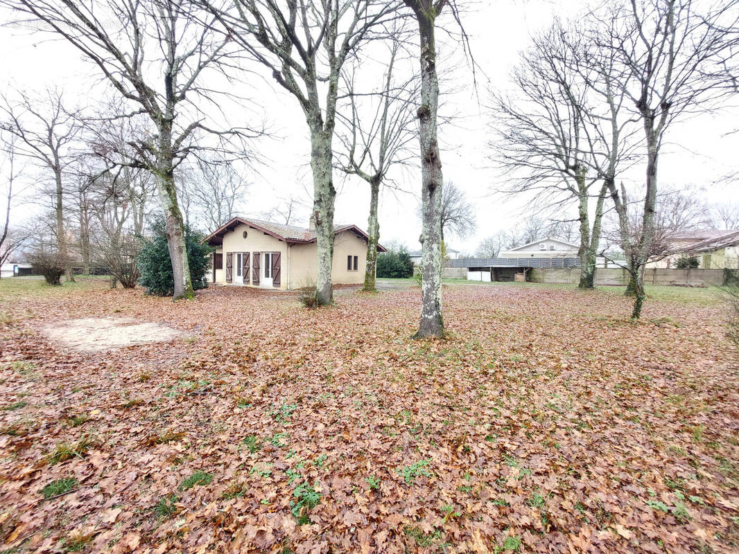 Maison à SAINT-MEDARD-EN-JALLES