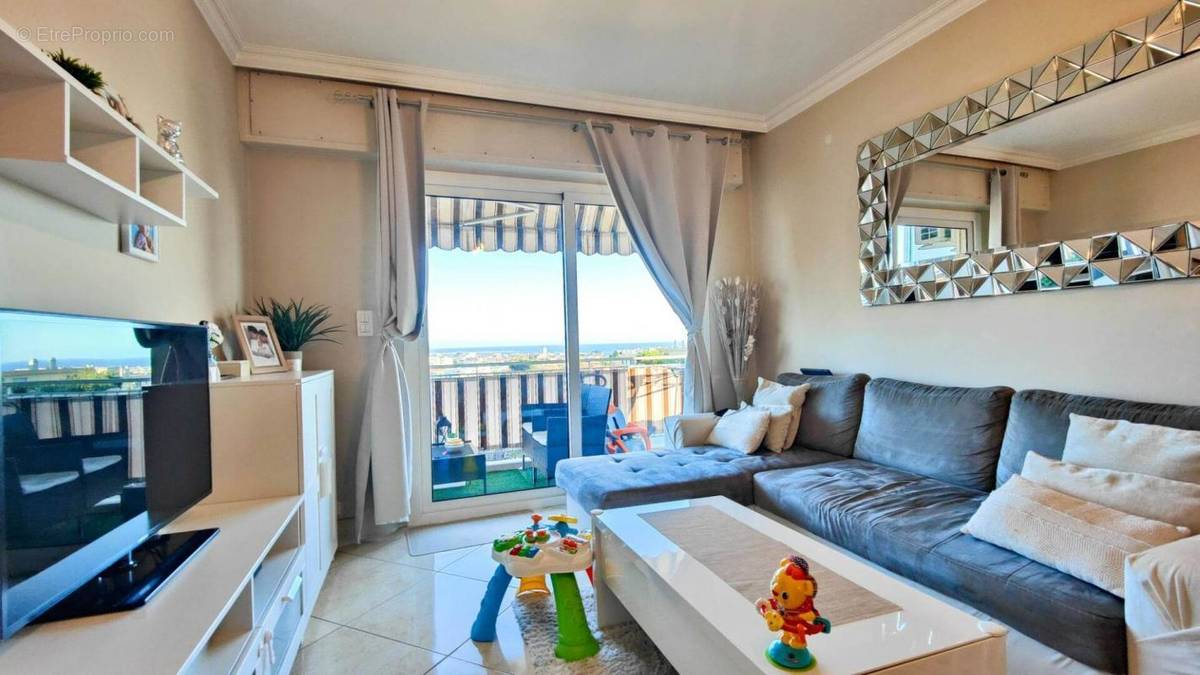 Appartement à CAGNES-SUR-MER