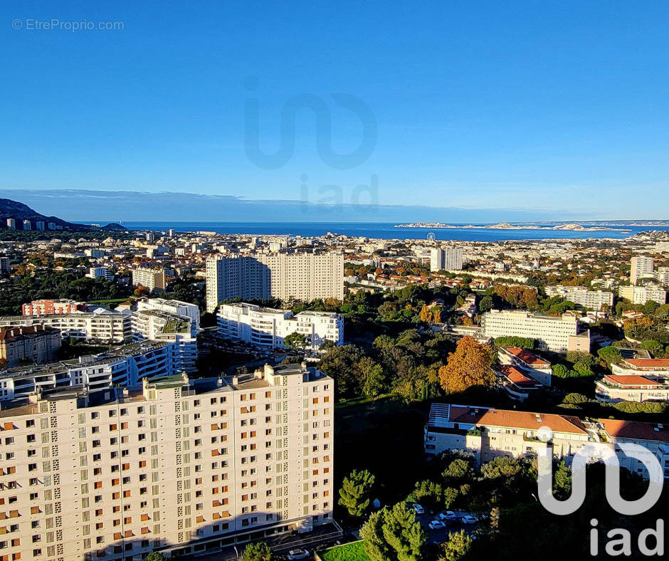 Photo 1 - Appartement à MARSEILLE-9E