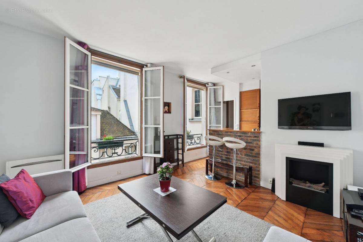 Appartement à PARIS-4E