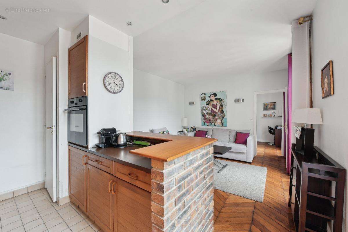 Appartement à PARIS-4E